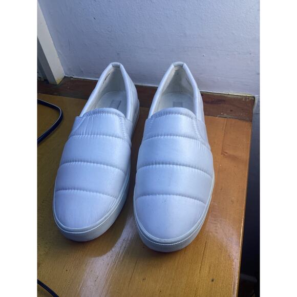 VINCE BLAIR QUILTED OFF-WHITE SLIP-ON SNEAKER US 7.5 MEN - Picture 1 of 6